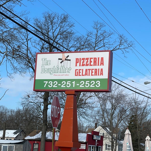 The Doughfather Pizzería en Monroe Township