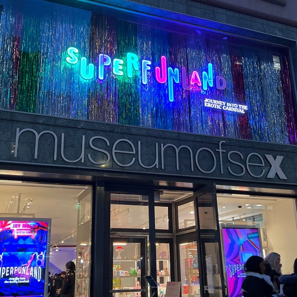 Photo taken at Museum of Sex by Glenn D. on 12/9/2021