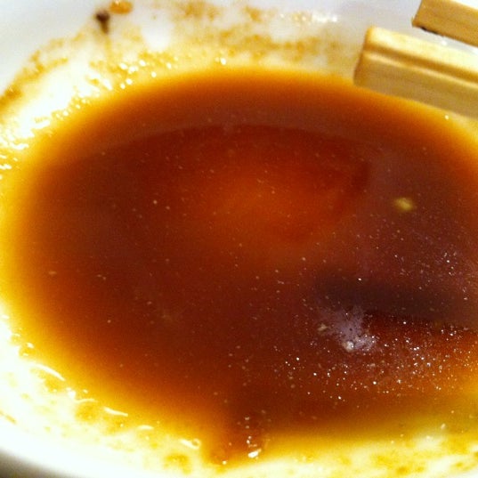 รูปภาพถ่ายที่ Sushi Asia โดย Føkk F. เมื่อ 10/16/2012