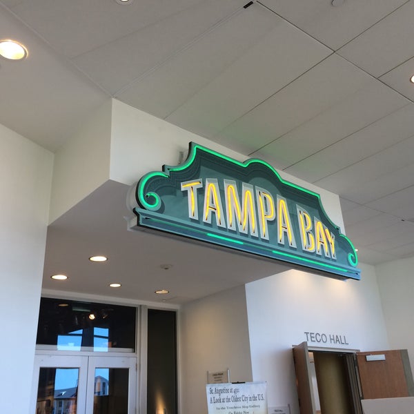 8/22/2015에 Jess K.님이 Tampa Bay History Center에서 찍은 사진