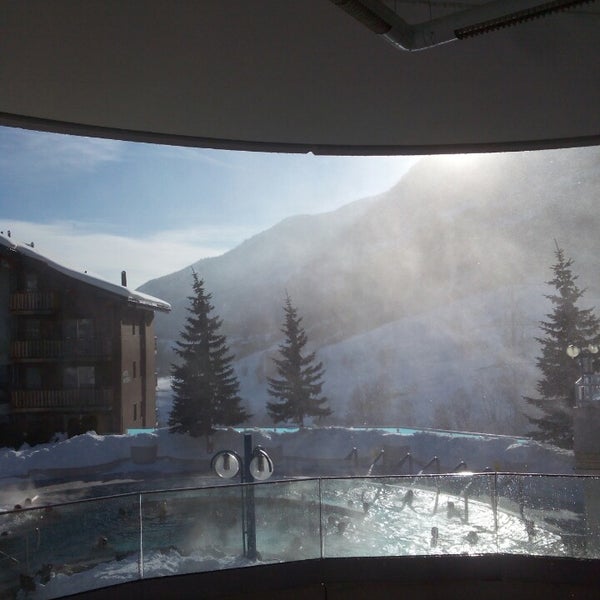 2/8/2015 tarihinde Haz G.ziyaretçi tarafından Leukerbad Therme'de çekilen fotoğraf