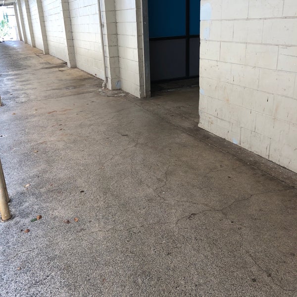 Wahiawa Shopping Center Wahiawā, HI