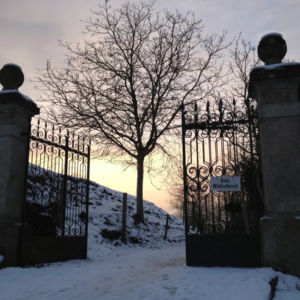 Foto tirada no(a) Schloss Lenzburg por Elizaveta A. em 1/25/2013