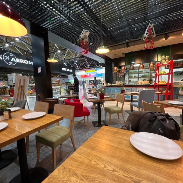 Ресторан магадан шереметьево меню. Ресторан магадан шереметьево терминал с. Аркадий новиков ресторан магадан. Новиков терминал b. Шереметьево магадан.