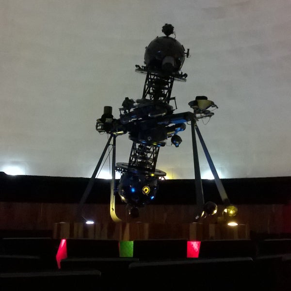 4/24/2016에 Gerardo M.님이 Planetario de Morelia에서 찍은 사진