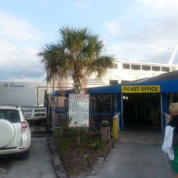 casino cruise tips