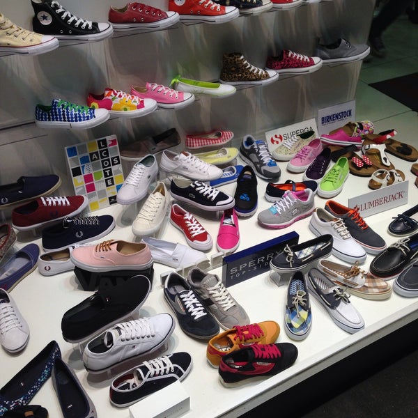 Shoebox - Shoe Store in İzmir