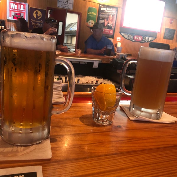 Ker's Winghouse Wings Joint in Wesley Chapel