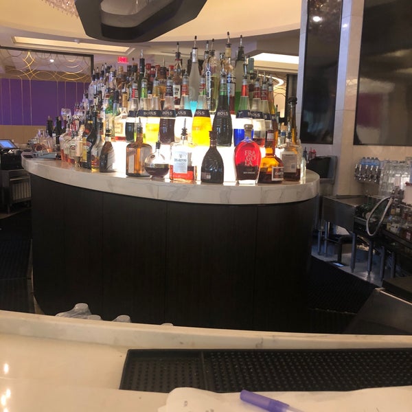 L bar. Апероль бар новокузнецкая. L bar. Лбар под. L bar.