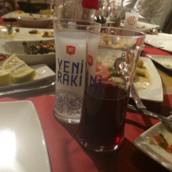 Снимок сделан в 12 Ocakbaşı Restaurant пользователем Burcu C. 10/14/2014