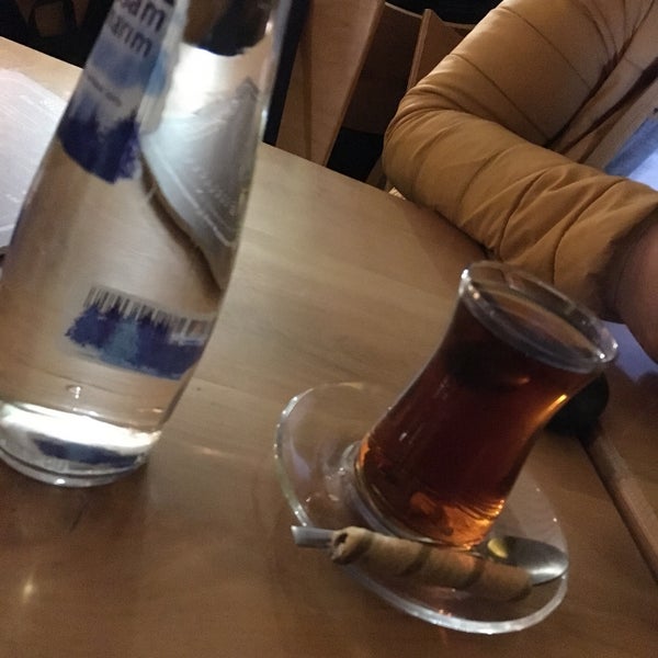 Снимок сделан в Baykuş Coffee Shop пользователем Kübranur Ö. 10/25/2017