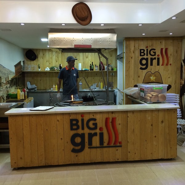 Bigger grills. Bigger grills