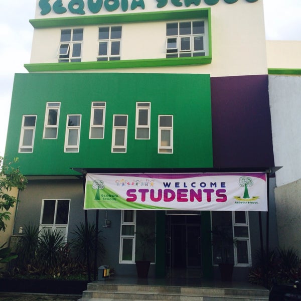 Sequoia School School In Bandung
