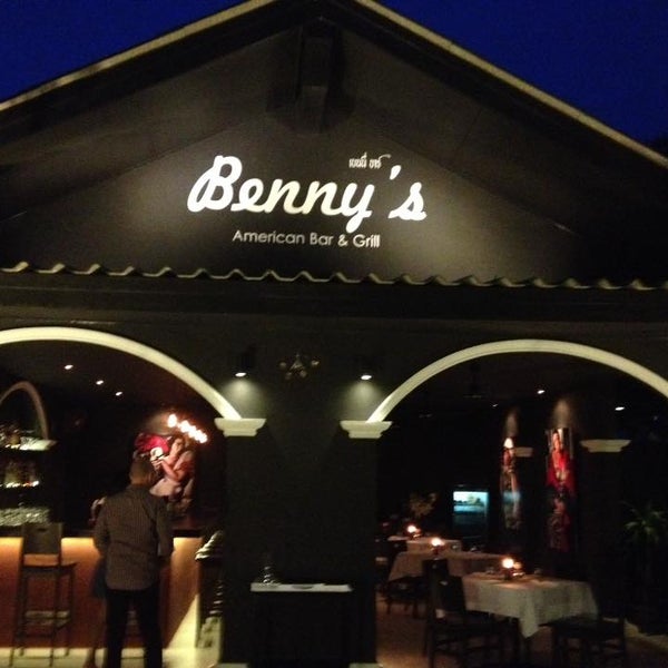 Photo taken at Benny&#39;s Cocktails &amp; Grill by Benny&#39;s Cocktails &amp; Grill on 6/24/2015