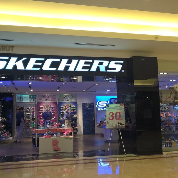 skechers klcc
