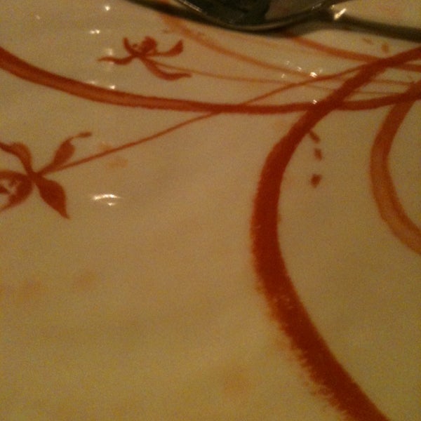 1/27/2013にAnnie S.がGenji Japanese Steakhouseで撮った写真