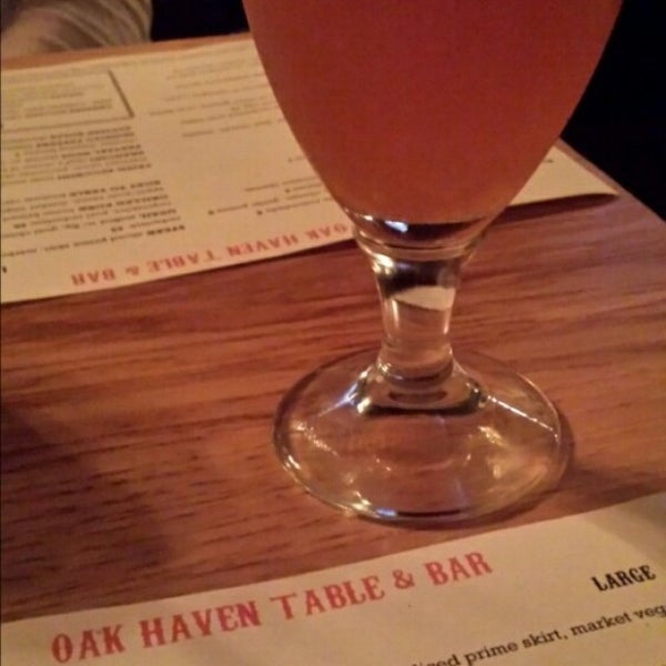 Снимок сделан в Oak Haven Table &amp; Bar пользователем Richard 10/19/2014