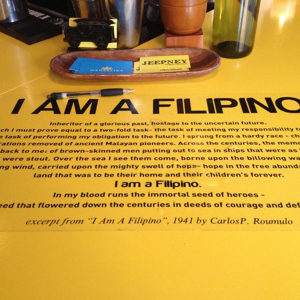Снимок сделан в Jeepney Filipino Gastropub пользователем Glenda B. 5/9/2013