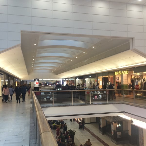 Photo taken at Brent Cross Shopping Centre by Niels K. on 8/26/2015
