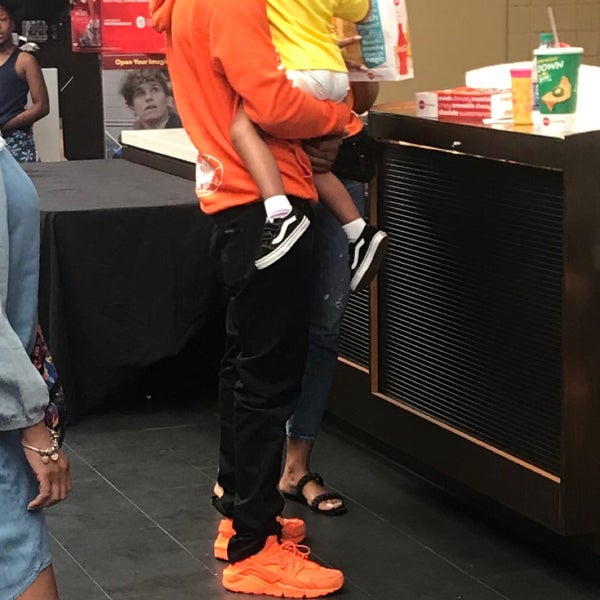 AMC Loews Crestwood 18 Movie Theater