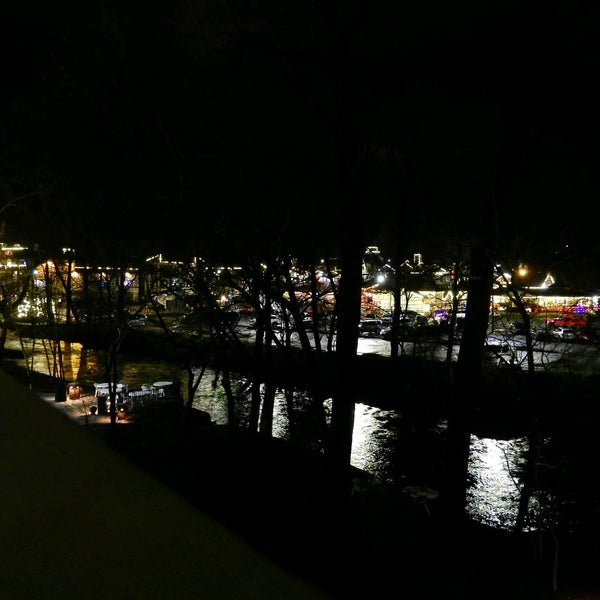 Helen Festhalle Beer Garden