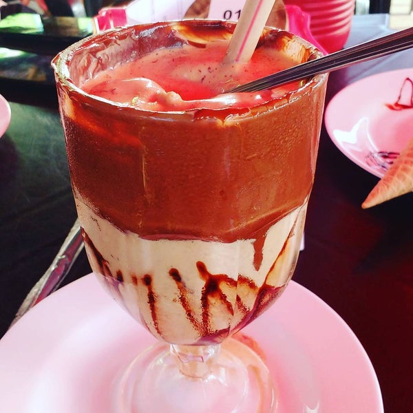 De Nutella, Paçoquita, Ovomaltine ou Café, milkshake é no Quiosque da Mata! \o/ "Pra refrescar :p #quiosquedamata" Registro do cliente Keren Rappuk [instagram.com/kerenrappuk]