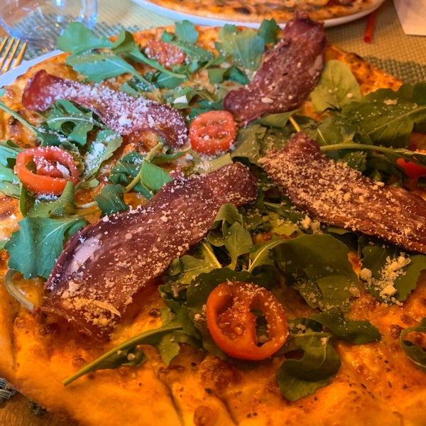 3/11/2020 tarihinde Elif G.ziyaretçi tarafından Gazetta Brasserie - Pizzeria'de çekilen fotoğraf
