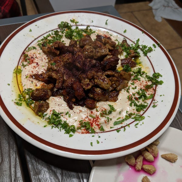 Foto tirada no(a) Old Jerusalem Restaurant por Cliff C. em 10/25/2018