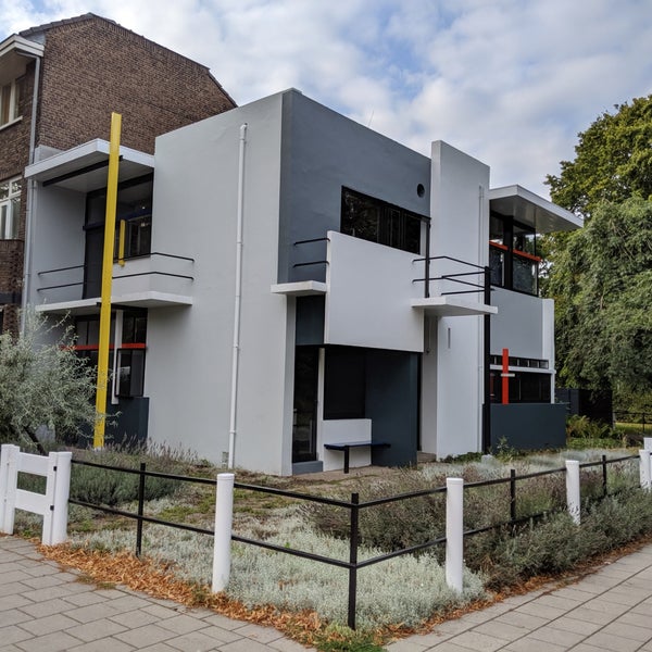8/3/2019にArtem S.がRietveld Schröderhuisで撮った写真