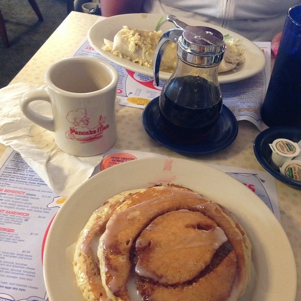 Photo taken at The Pancake Man by Anthony A. on 8/16/2014
