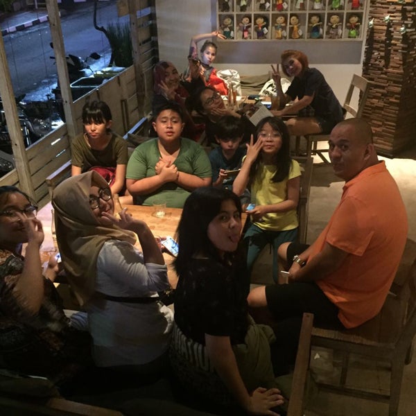 Foto tomada en The Junction House Breakfast Bali  por KIKIBAGUS ™. el 12/29/2016