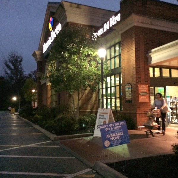 Photos at Harris Teeter Supermarket in Williamsburg