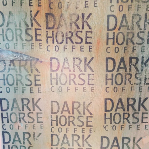 Das Foto wurde bei Dark Horse Coffee Roasters von Paul M. am 4/25/2015 aufgenommen