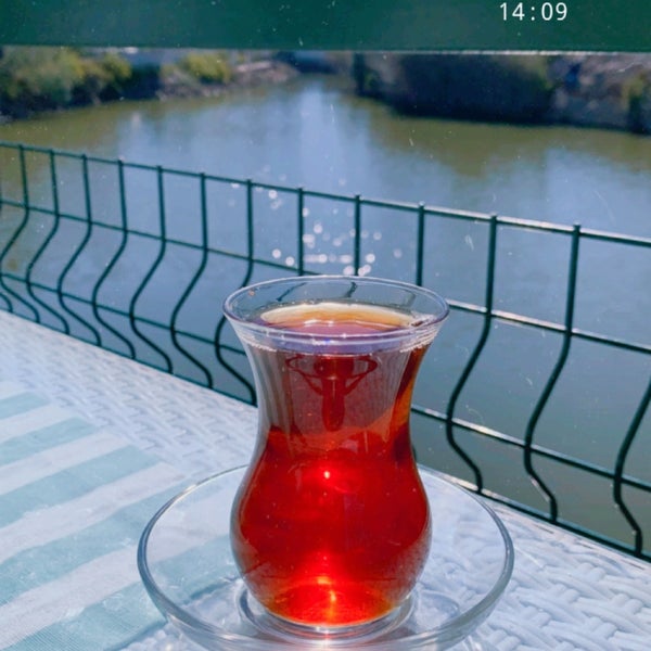 Foto diambil di Saklıgöl Restaurant &amp; Cafe oleh Ajlan G. pada 10/21/2020