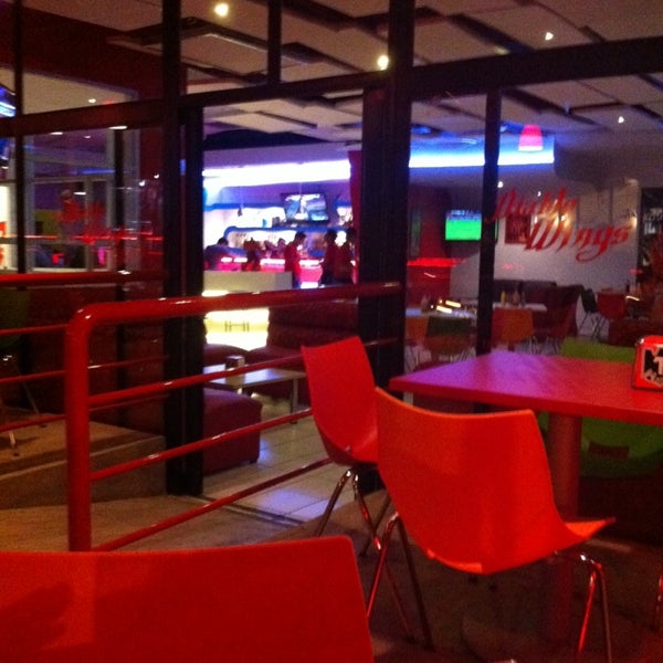 Diablo Wings Local de alitas en Zamora, Michoacán