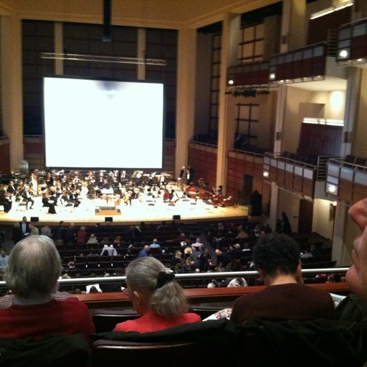 11/25/2012에 Bruce D.님이 Meymandi Concert Hall에서 찍은 사진