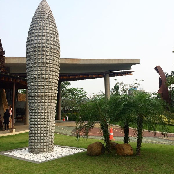 Foto tomada en Hotel NEO+ Green Savana Sentul City  por Kian S. el 8/13/2015
