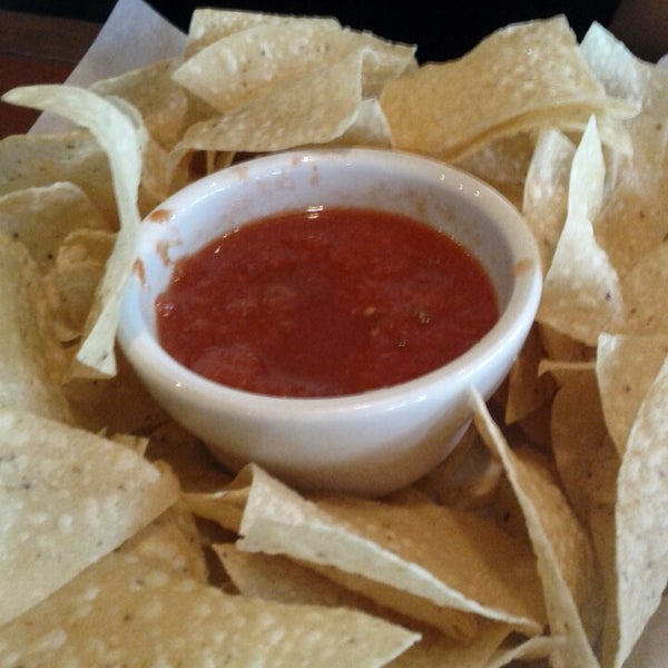 Photo taken at Chili&#39;s Grill &amp; Bar by Amanda S. on 4/26/2013