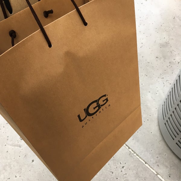 UGG Outlet - 2 tips