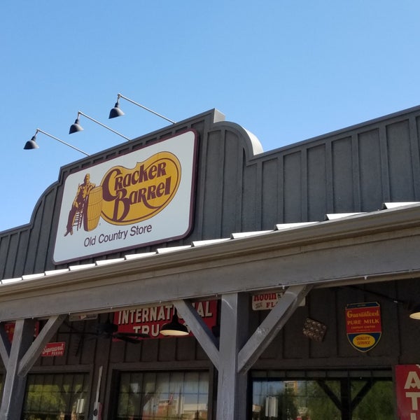 Cracker Barrel Old Country Store Goodyear, AZ