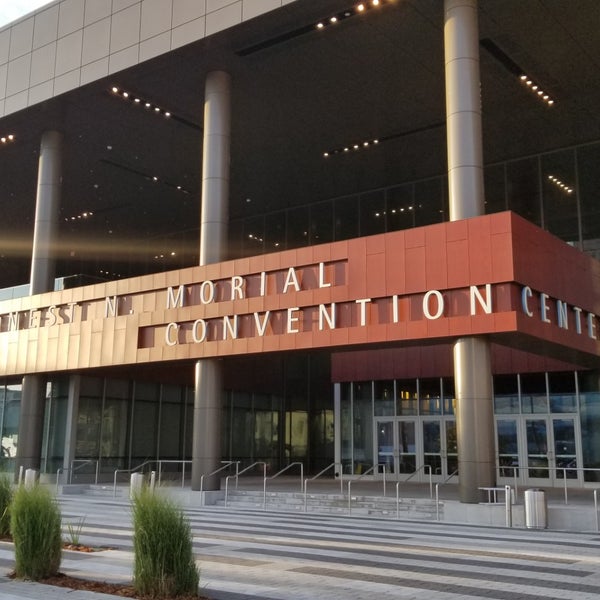 รูปภาพถ่ายที่ New Orleans Ernest N. Morial Convention Center โดย Ron T. เมื่อ 7/11/2019