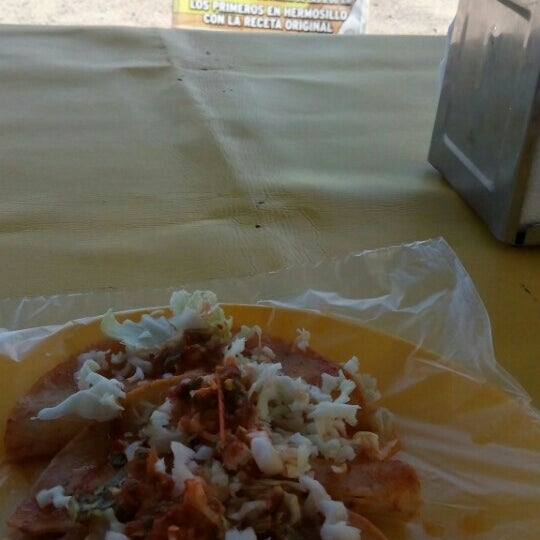 Tacos ta canasta El Huracan Hermosillo'da Taco Restaurant