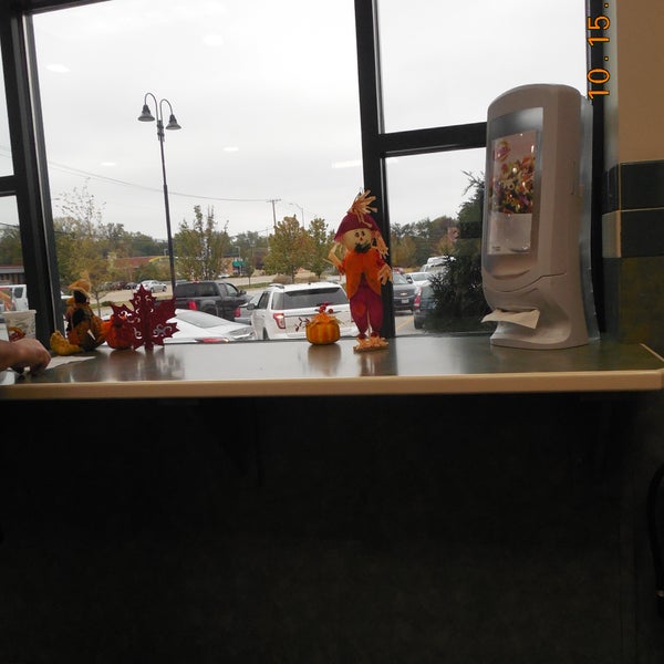 the counter is nice and clean and decorated for Halloween/fall.