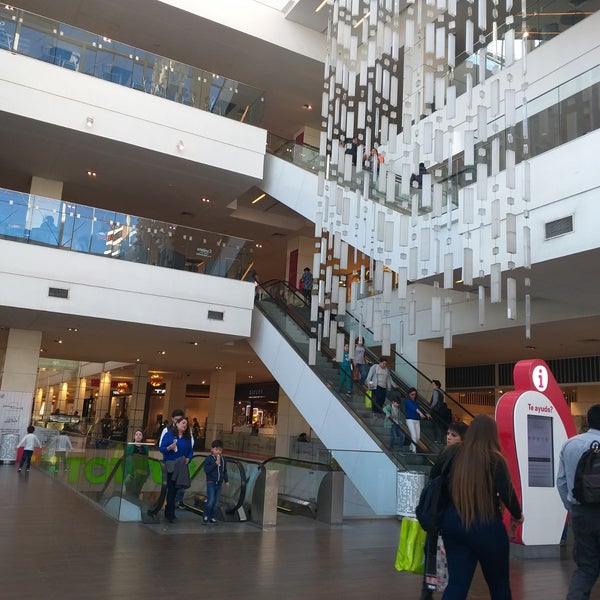 Vans mall plaza egaña sale