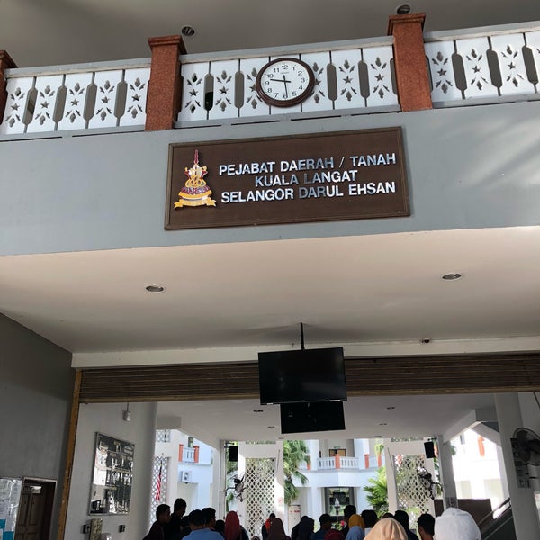 Photos At Pejabat Daerah Kuala Langat Banting Selangor