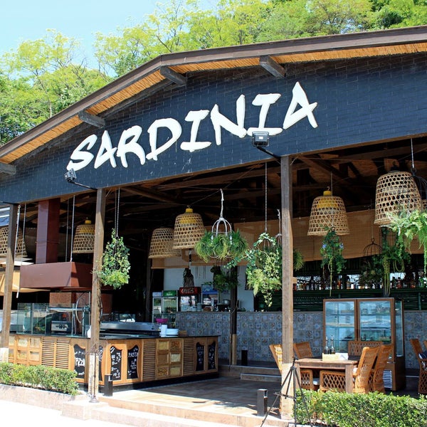 Foto tirada no(a) Sardinia por Sardinia em 6/1/2016