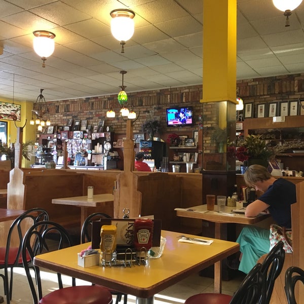 Keys Cafe & Bakery St. Anthony 767 Raymond Ave