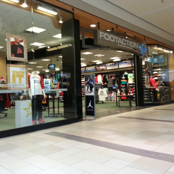 Footaction Clothing Store