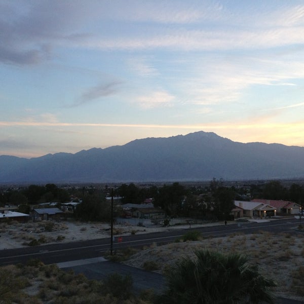 Снимок сделан в Desert Hot Springs Spa Hotel пользователем Tim O. 3/26/2013