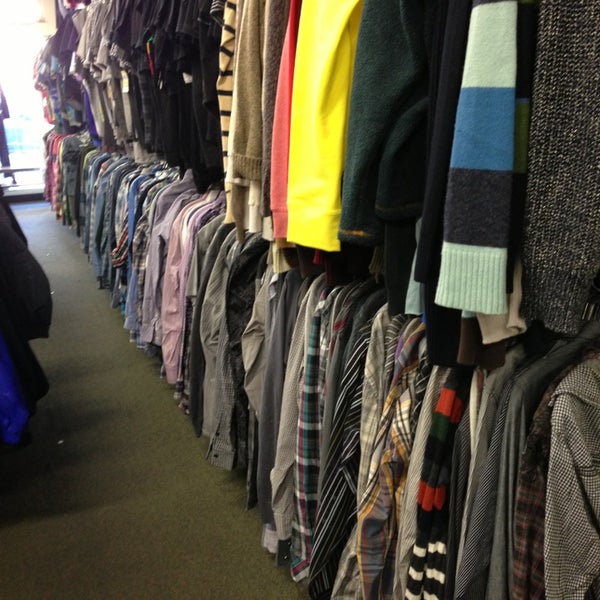 Crossroads Trading Co. Clothing Store in Mission Dolores